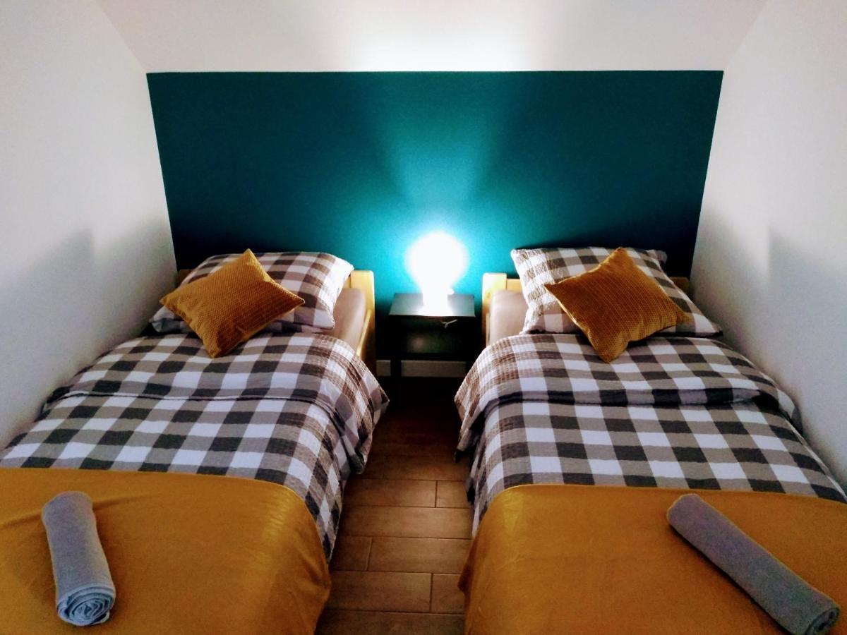 Apartamenty Jodlowa - Bilard - Bawialnia - Krolikarnia Krajno-Zagorze المظهر الخارجي الصورة
