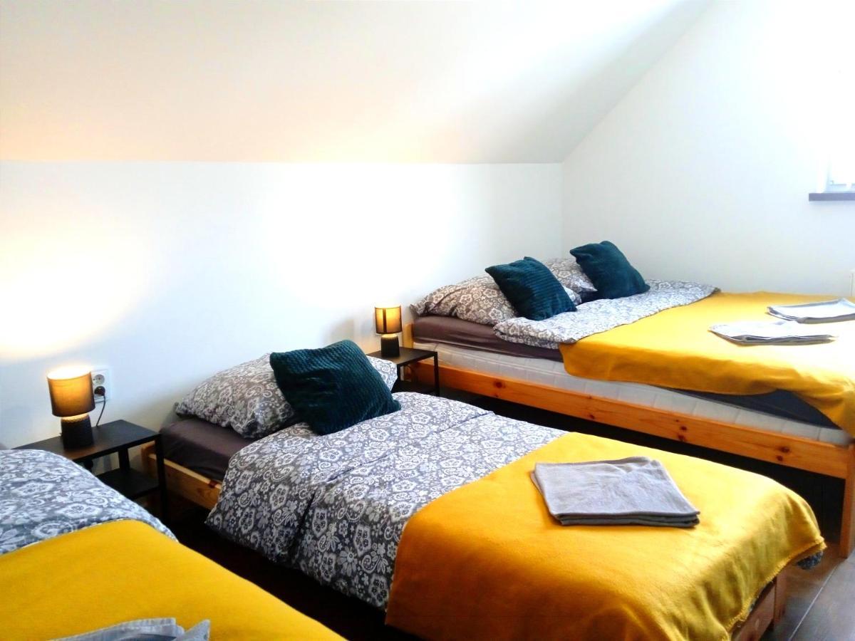 Apartamenty Jodlowa - Bilard - Bawialnia - Krolikarnia Krajno-Zagorze المظهر الخارجي الصورة