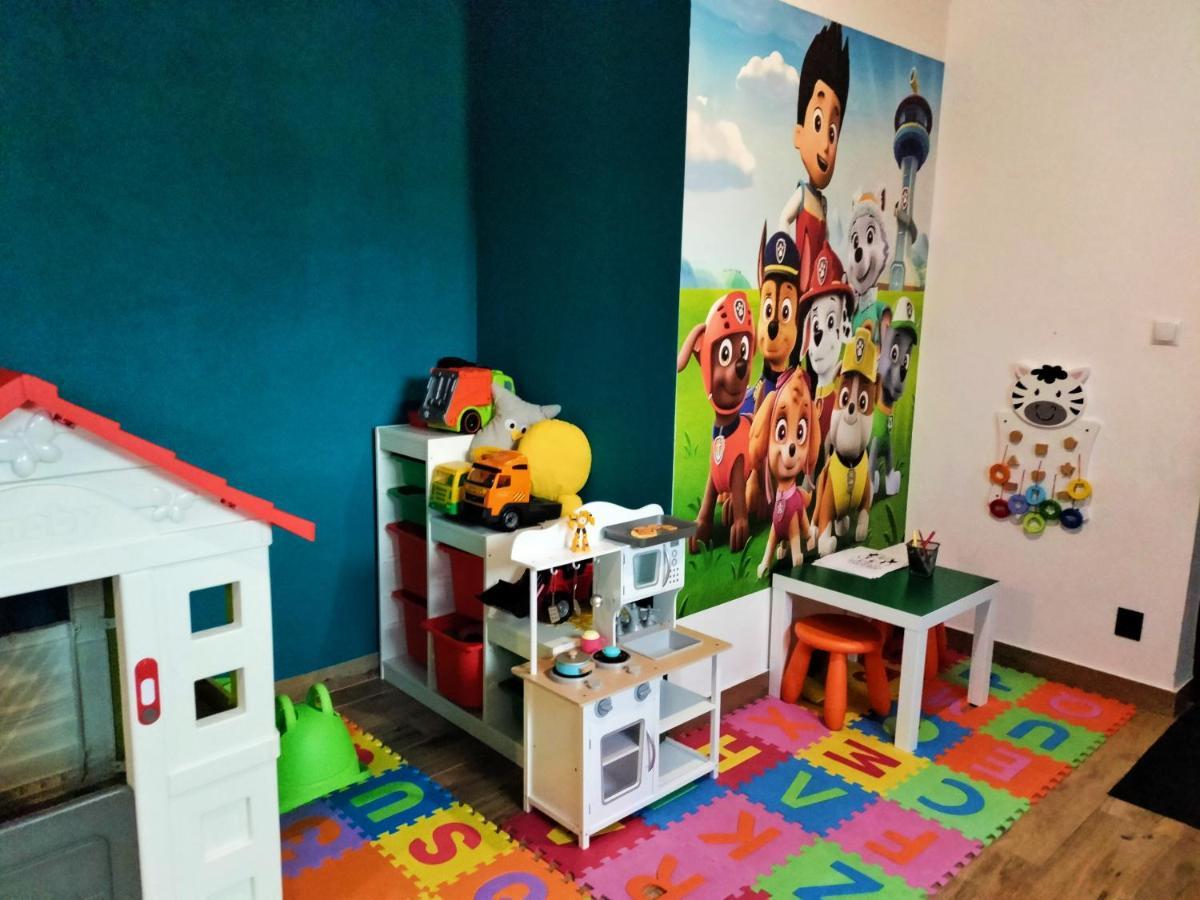 Apartamenty Jodlowa - Bilard - Bawialnia - Krolikarnia Krajno-Zagorze المظهر الخارجي الصورة